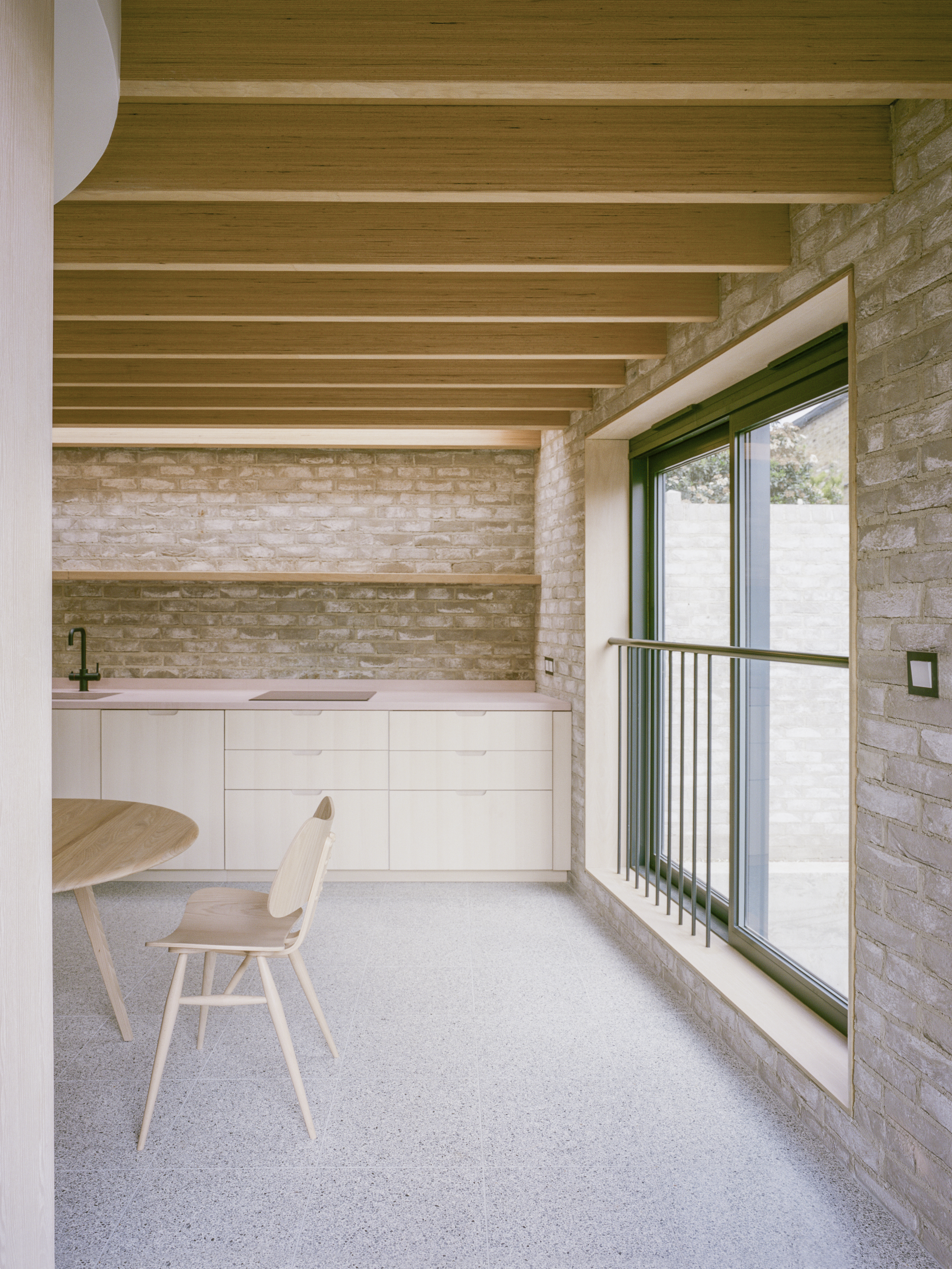 Fletcher Crane Architects Chooses Vandersanden Brick for Tree House Development